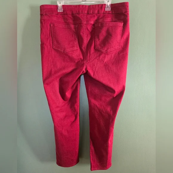 CHICO'S Pull On Jegging Ankle Pants - Picture 2 of 5